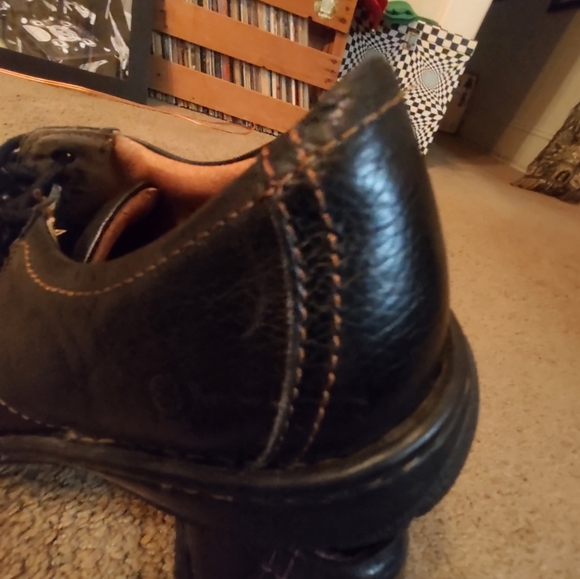 BORN Leather low top lace up - Picture 7 of 8